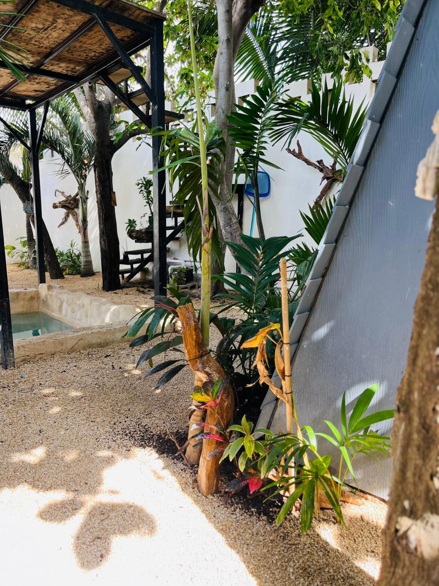 Kaibil Balam Aparthotel Tulum Bagian luar foto